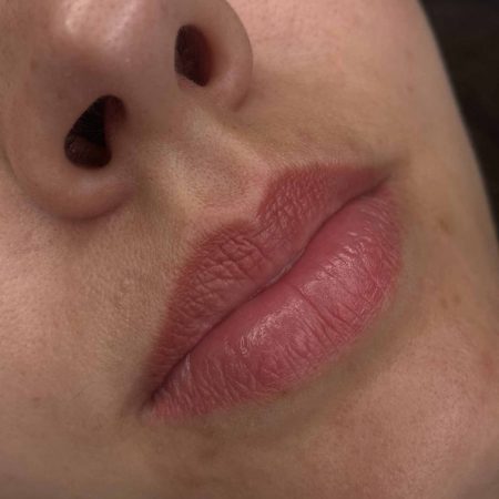 Abgeheiltes Permanent Make-Up: Lippen © Arisari INK