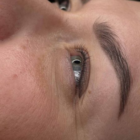 Abgeheiltes Permanent Make-Up: Softliner & Kombibrows © Arisari INK