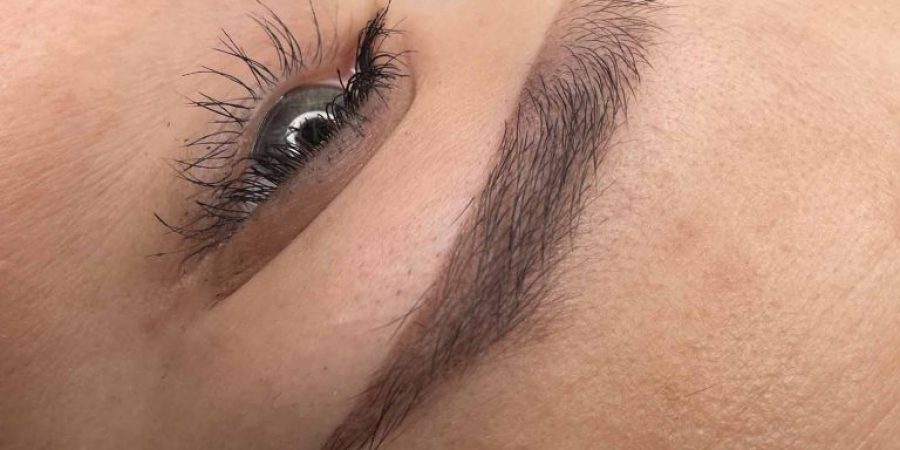 Abgeheiltes Permanent Make-Up: Softombre Brows © Arisari INK